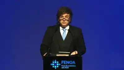 Milei en Tucumán: el tenso momento previo al discurso que generó malestar en el auditorio