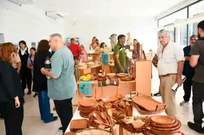La Plaza Libertad se transforma: El evento artesanal que nadie se quiere perder este fin de semana