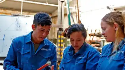 Acompañamiento Social: quiénes siguen cobrando los $78.000 en septiembre