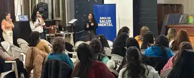 Futuros docentes de Villa Dolores se capacitan en salud mental y prevención