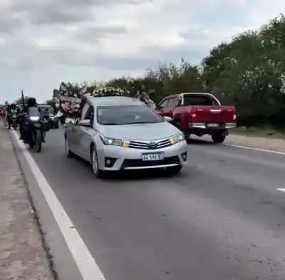 El último adiós al policía tucumano asesinado: las imágenes que conmueven