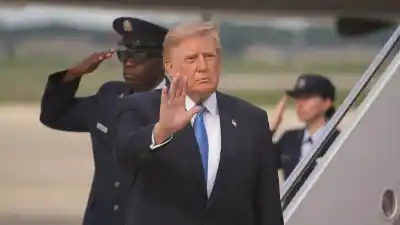 Trump promete "golpear con fuerza" a Irán tras el ataque en Ormuz
