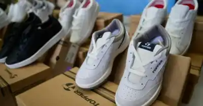 Más de 3.000 estudiantes ya se anotaron para recibir zapatillas gratis