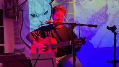 Juan Simón abrirá el show de Mateo Sujatovich en San Juan