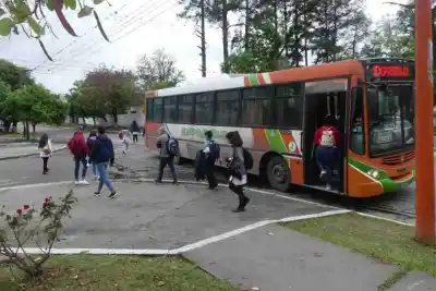 Transporte en Sargento Moya: “Pusieron en marcha un colectivo para estudiantes”