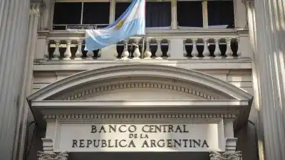 Las provincias financian con su déficit la acumulación de reservas del BCRA