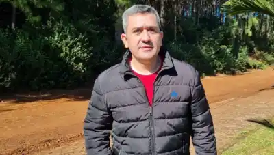 El ministro Arrúa celebró el turista 1 millón en Cataratas, pero advirtió por la dura realidad del sector