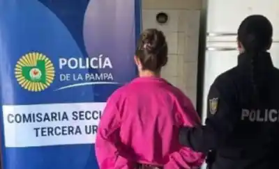 Allanamiento en Santa Rosa: detuvieron a una mujer que amenazaba con armas