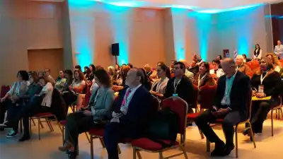 250 profesionales se capacitaron en Termas de Río Hondo en el II Congreso de Medicina Hormonal