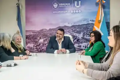 Un club de abuelos con 25 años de talleres busca unificar su sede en Ushuaia