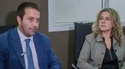 Las muestras clave del caso de las turistas francesas ahora viajan a Francia