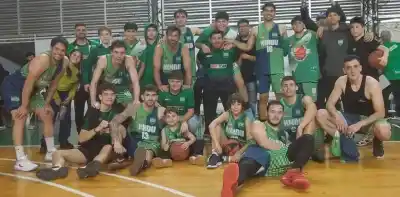 Hindú lo dio vuelta en el final y venció a Española por 84-81