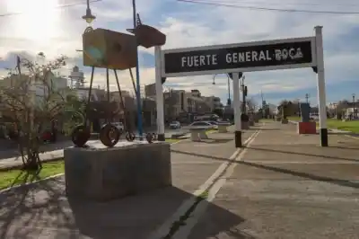 General Roca cumple 147 años: la ciudad que debió mudarse por una inundación y no paró de crecer