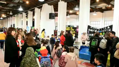 Una expo gigante de libros gratis en San Juan: 3 sedes, talleres y hasta un show de K-Pop