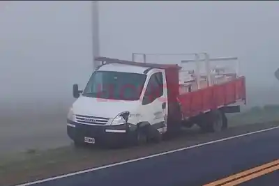 Choque frontal en la Ruta 12: un muerto y tres heridos en una mañana de niebla