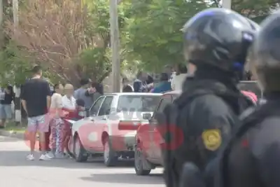 Festejo por el Día del Niño terminó en operativo: menores con armas y un hombre que escapó semidesnudo