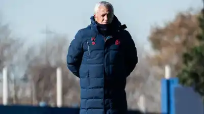 Pipo Gorosito no renuncia, pero la dirigencia lo apuró con una reunión clave