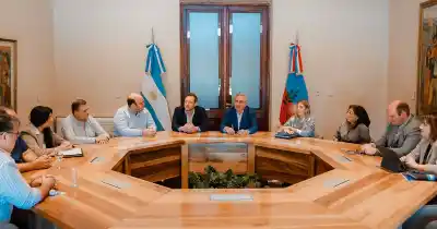 El ausentismo escolar del 18% empuja un acuerdo entre el Gobierno y los médicos