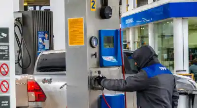 El combustible se vende cada vez menos en Salta: por qué las estaciones ya no viven del surtidor