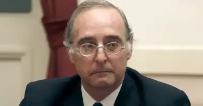 Escot se fue tras 38 años en la Justicia: el juez que iba armado a los allanamientos y quedó en el ojo de la tormenta