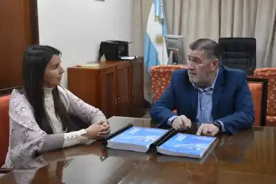 Educación, salud y 2.600 viviendas: qué prioriza el Presupuesto 2027 que ya está en la Legislatura
