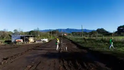 Una ciudad sin cloacas: el 70% de la solución que ya está en marcha