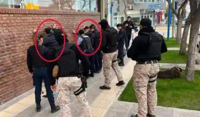 Detuvieron a dos hombres en el centro de Roca: llevaban una fortuna en la mochila
