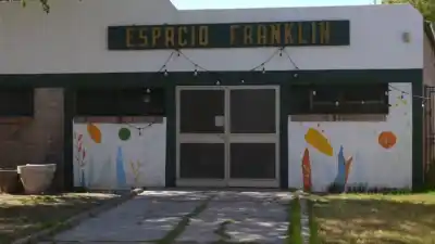 Llegó a dar clases y encontró la puerta forzada: el dato que permitió recuperar parte del botín
