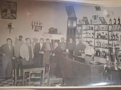 Los bares y hoteles que guardan la noche roquense y ya no existen