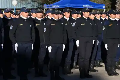 Son 1.180 los que rinden para entrar a la Policía y el Servicio Penitenciario, pero solo 300 quedarán