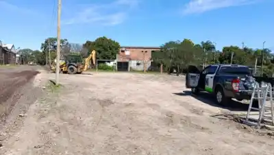 Un pasillo convertido en basural, la apuesta de los vecinos para transformarlo en arte