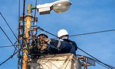 Renuevan las redes eléctricas de Rawson: qué cambia para los vecinos