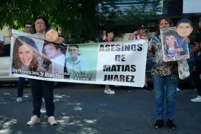 La fiscal pidió absolver a los médicos por la muerte de Matías Juárez y la reacción de su mamá fue inmediata