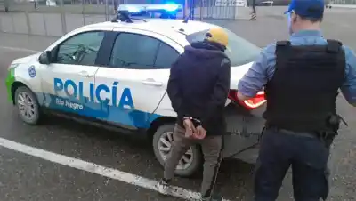 Tenía tobillera electrónica y aun así cayó por robar cables en el autódromo
