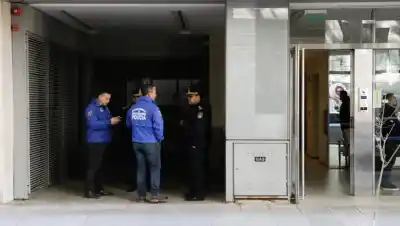 Golpes en la cara y heridas sangrantes: encontraron muerto a un hombre en pleno centro de Neuquén