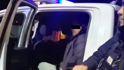 Le robó el celular a un chico de 17 y un taxista lo siguió hasta que cayó