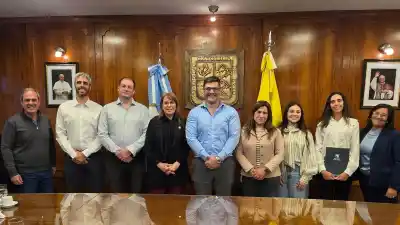 El plan de las mineras para no quedarse sin gente cuando explote San Juan