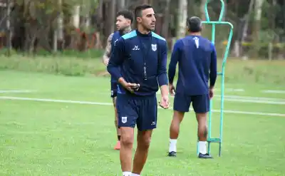El DT de Gimnasia de Jujuy salió al cruce de las críticas y dejó una frase para el recuerdo