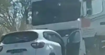 Fuerte choque frontal en Ruta 34: una mujer quedó grave y fue trasladada de urgencia