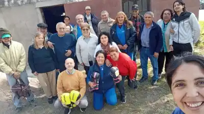 El taller que por primera vez llevó salud mental a un centro de jubilados del interior