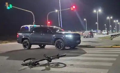 Iba en bicicleta, lo chocó una camioneta y murió: qué pasará con el conductor