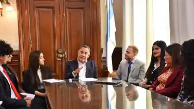 Estudiantes de Relaciones Internacionales ya trabajan para el Gobierno de Tucumán