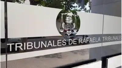 Tras 12 horas de audiencia, el juez definió el destino de 23 acusados por microtráfico en Rafaela