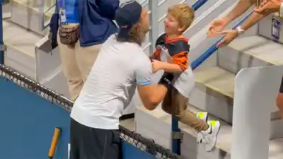 Ganó un partidazo en el US Open y festejó con su hijo: la escena que emocionó a todos