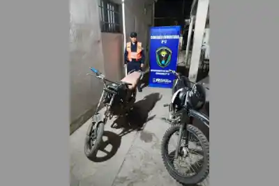 Les dispararon en el campo y terminaron a pie: secuestraron sus motos sin papeles
