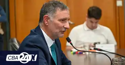 Aprobó la Legislatura al abogado que vivió en México y ahora será clave en las elecciones de Córdoba