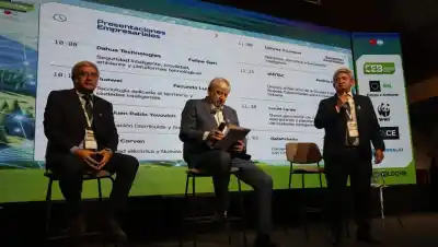 A horas del traspaso, Bariloche y la cooperativa eléctrica frenaron la decisión que iba a cambiar el alumbrado