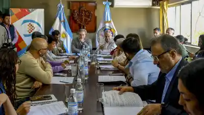El municipio prometió paradas inteligentes en dos calles clave: qué tecnología traerán