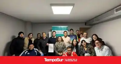 Clubes de Puerto Deseado: el municipio firma aportes de 5 millones para siete entidades