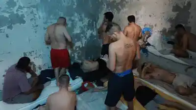 En Santa Cruz, los detenidos pasan un año y medio en comisarías: el drama que expone el ranking nacional